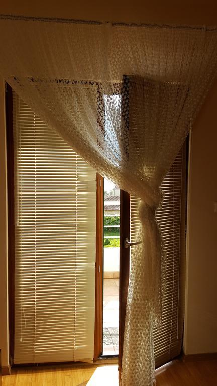 Roman Gardens Studio Apartment Risan Exterior foto